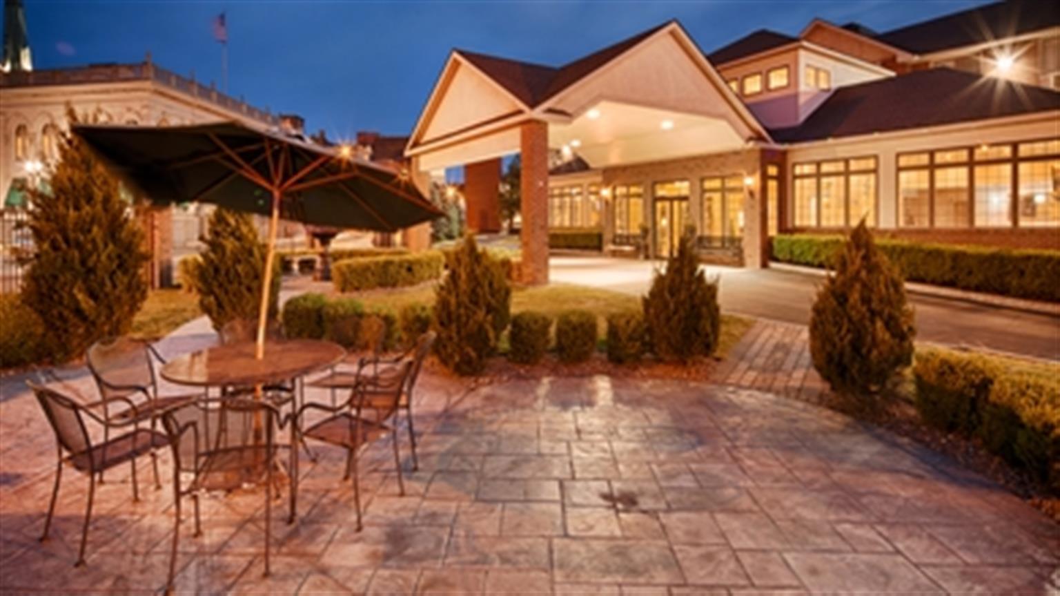 Best Western Plus Franklin Square Inn Troy Esterno foto